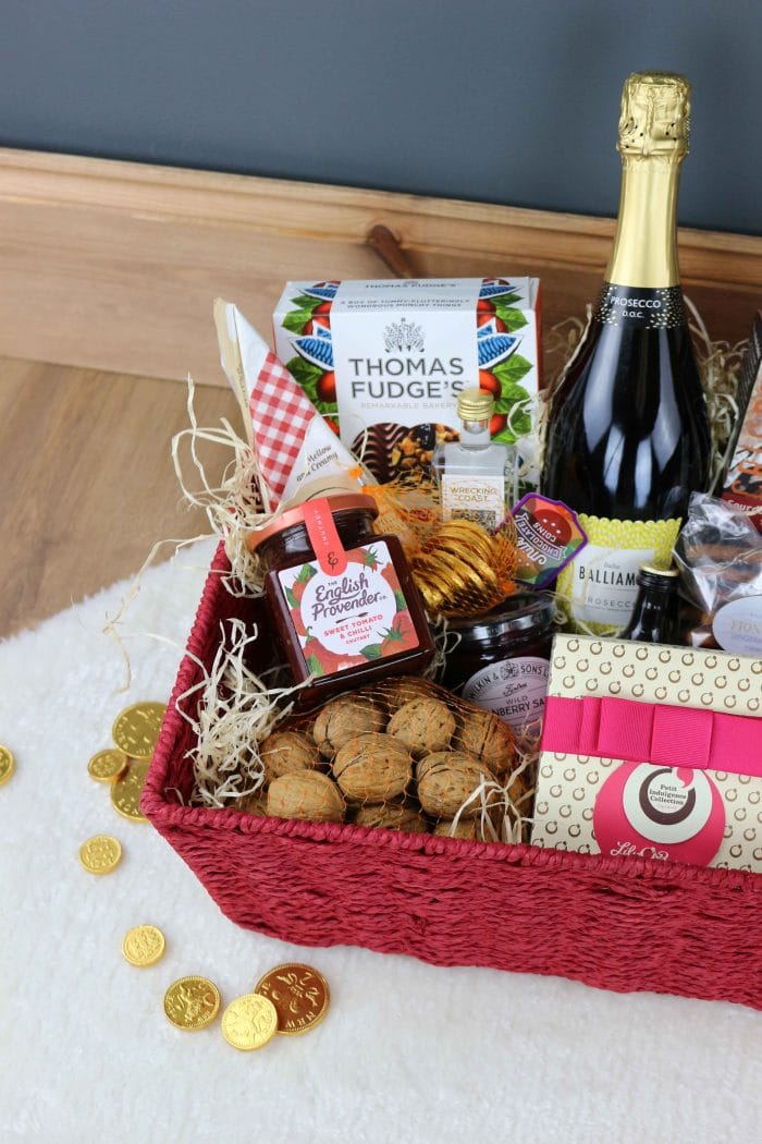 Red Rope Hamper Basket Tray