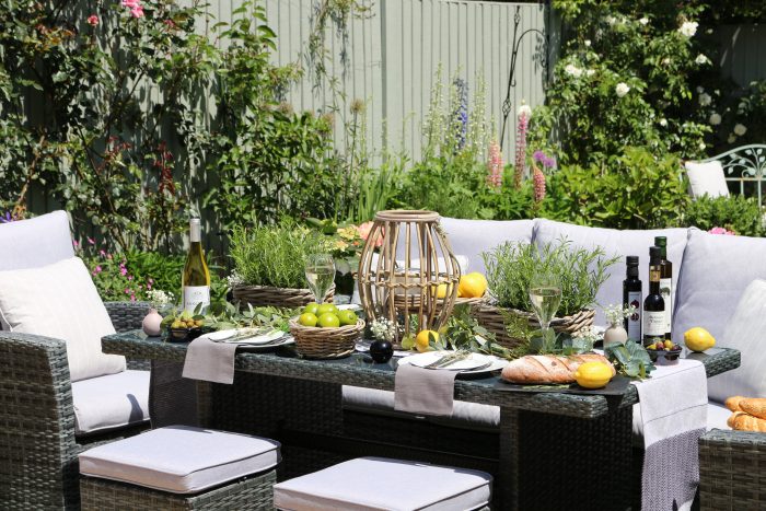 Al Fresco Dining Food & Drink Baskets | The Basket Company