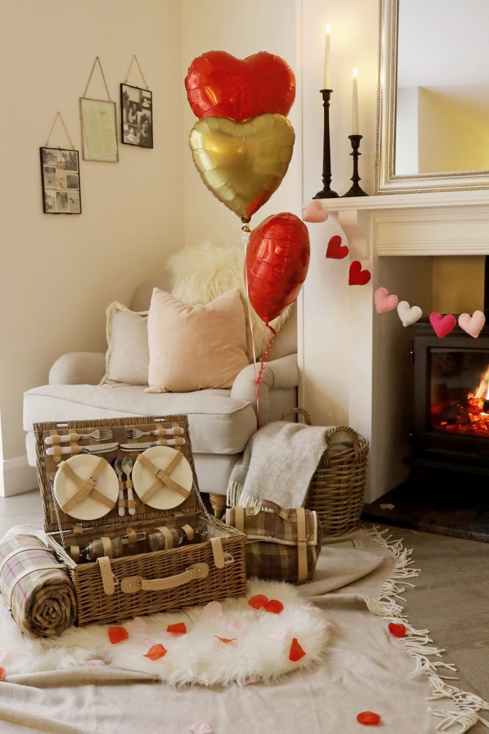 Romantic Valentine's Day picnic ideas