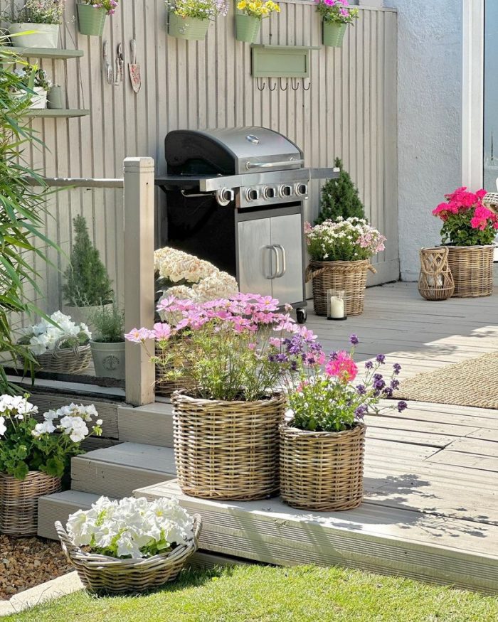 Wicker Planter Collection