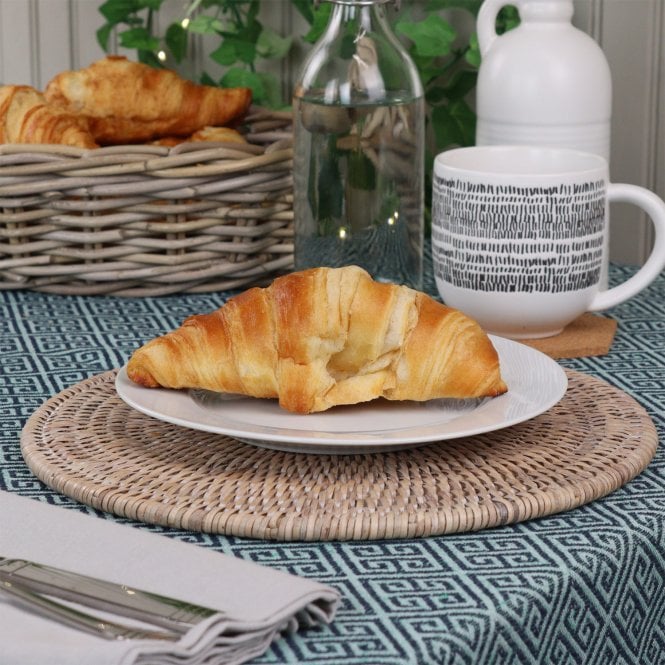 Purbeck Set of 2 Round Rattan Placemats