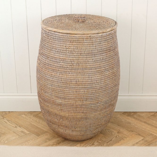 Purbeck Rattan Round Lidded Wicker Laundry Basket Lined