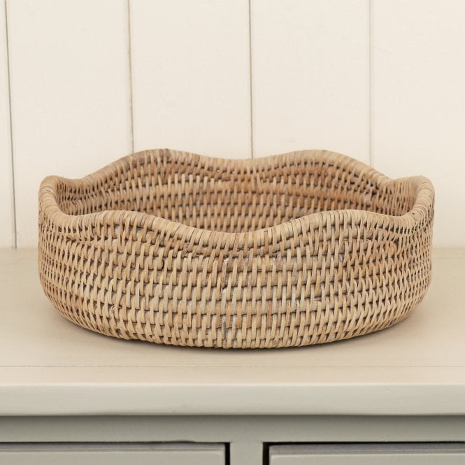 Purbeck Rattan Round Scalloped Wicker Basket